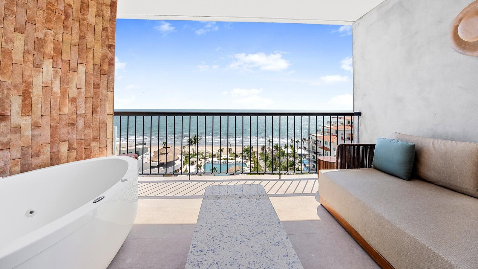 Estancia Suite One Bedroom Oceanfront