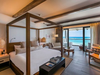 Alcoba Ocean Front - King