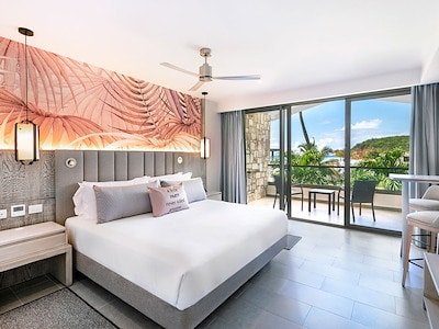 Luxury Room King Ocean View Diamond Club