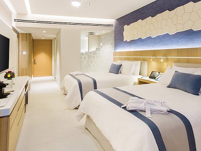 Family Connecting Suite
