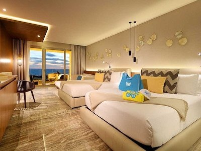 Family Selection Loft Suite Jacuzzi Terrace Panoramic Ocean View