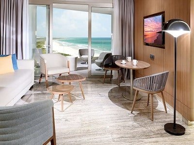 Family Selection Junior Suite Beachside