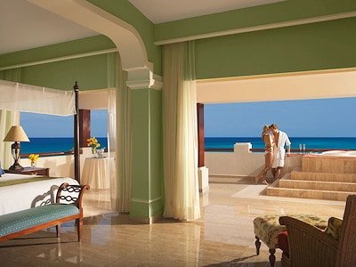 Preferred Club Governor Suite Ocean Front