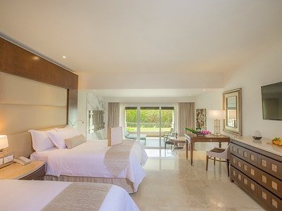 Grand Deluxe Garden View