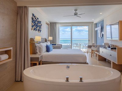 Luxury Junior Suite Ocean Front Terrace Jacuzzi