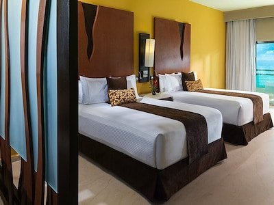 Ocean Front Two Bedroom Suite