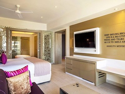 Director's Suite One Bedroom