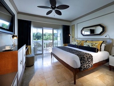 One Bedroom Suite