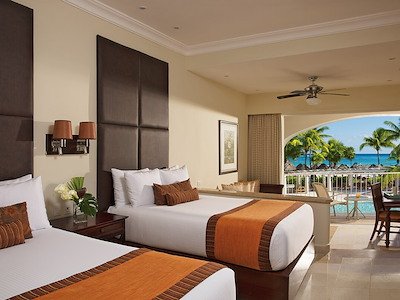 Preferred Club Junior Suite Ocean Front
