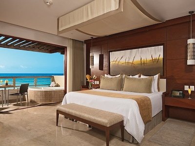Preferred Club Master Suite Ocean Front King