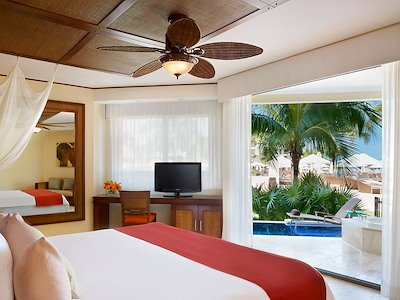 Preferred Club with Plunge Pool King