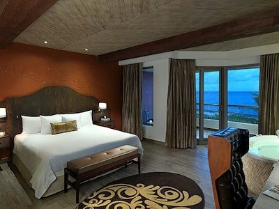 Rock Suite Ocean Front Two Bedroom