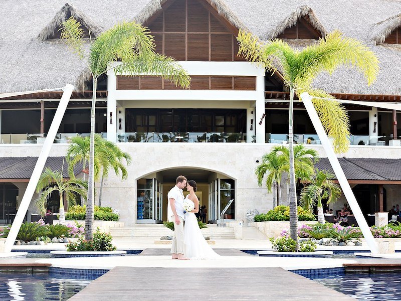Plaza Lobby Circle