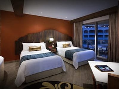 Hacienda Deluxe Partial Ocean View Double
